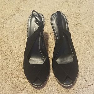 Tommy Hilfiger Shoes - Tommy Hilfiger Houndstooth High Heels Tommy Hilfiger Shoes - Tommy Hilfiger Houndstooth High Heels